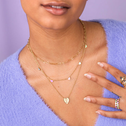 LOVE IS LOVE Collana