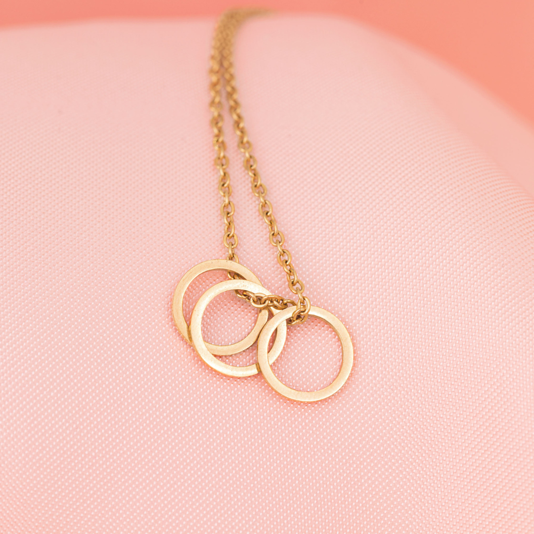 Dear Mom & Grandma Collana