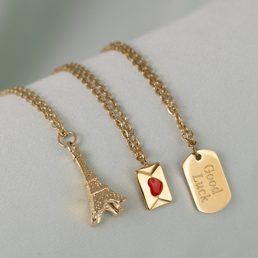 YOU, ME, PARIS? Collana